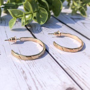 GOLD FASHION HOOP EARRINGS- NEW!